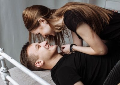 5 Reasons to Leave the Lights on During Sex