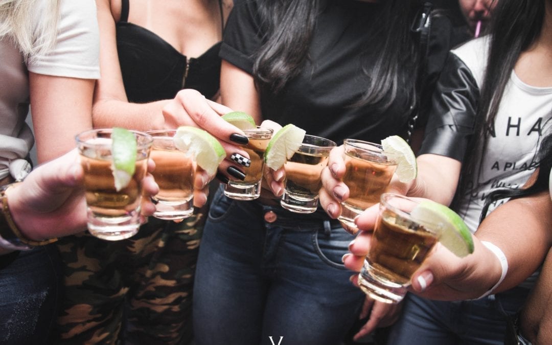Hooking Up with Your Roommate’s Friends